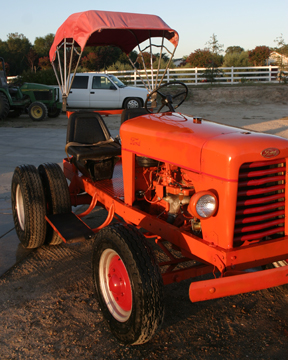1951 FORD TORO Groundsmaster Golf Tugger Antique Hot Rod Tractor with a Flathead Six for Sale... Runs Great!